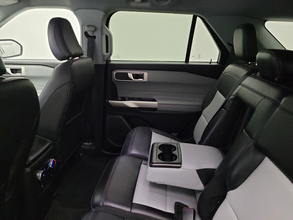 2022 Ford Explorer in Columbus, OH 43231 - 18138896 18