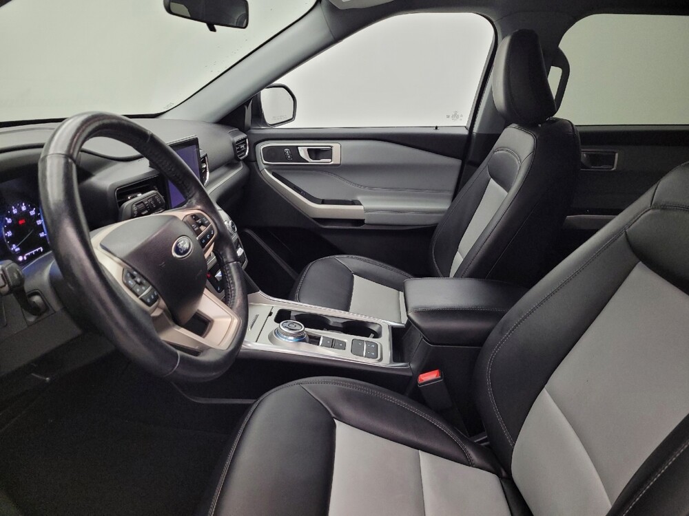 2022 Ford Explorer in Columbus, OH 43231 - 18138896 17