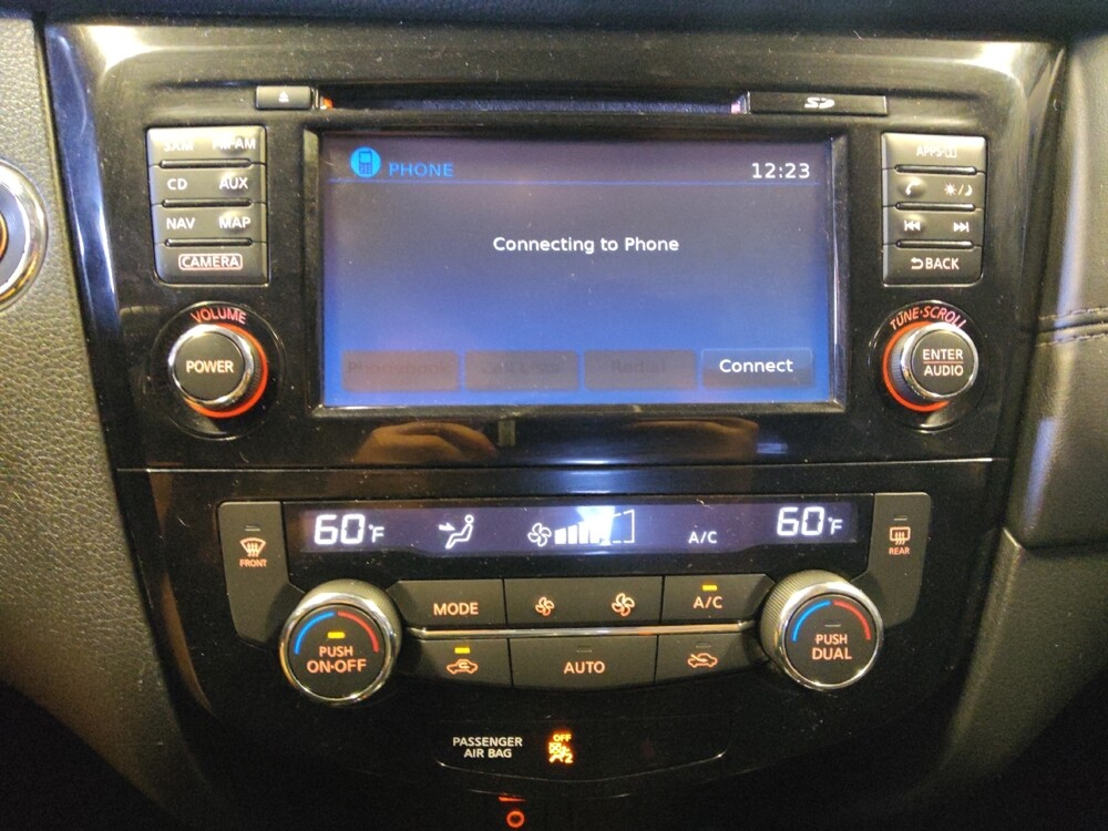 2017 Nissan Rogue in Phoenix, AZ 85015 - 18138901 25