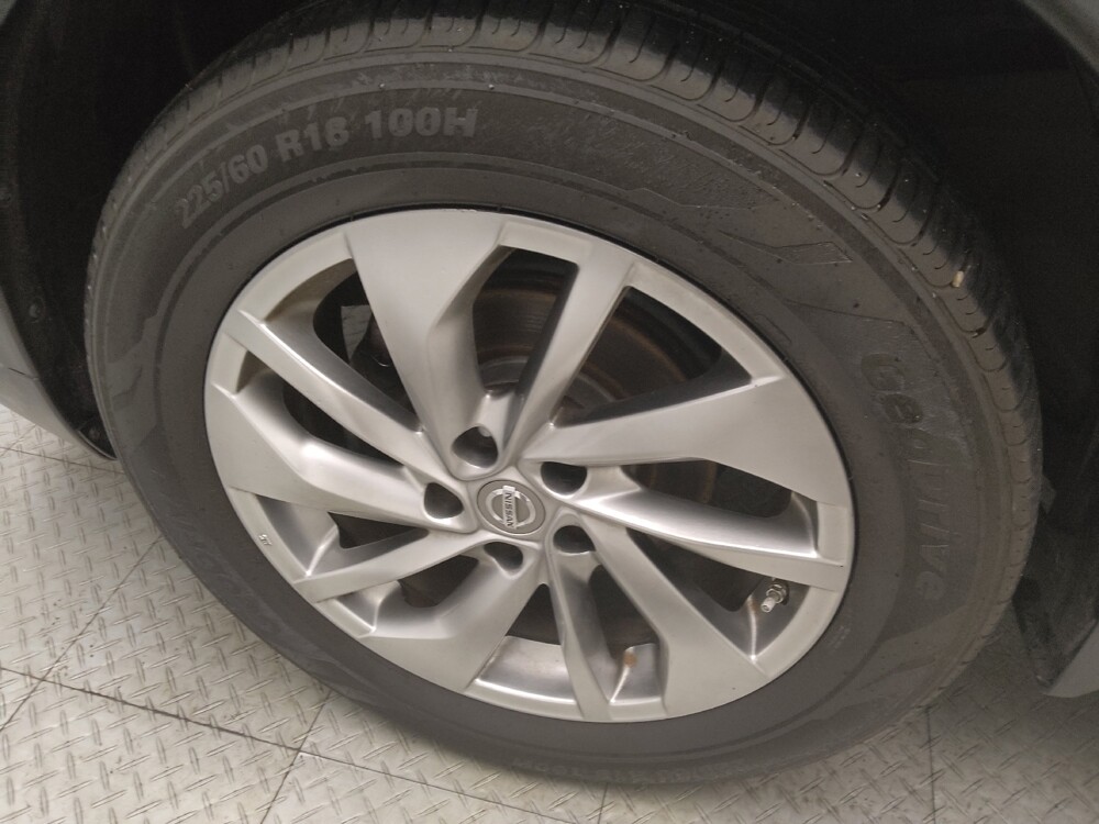 2015 Nissan Rogue in Midlothian, IL 60445 - 18138906 31