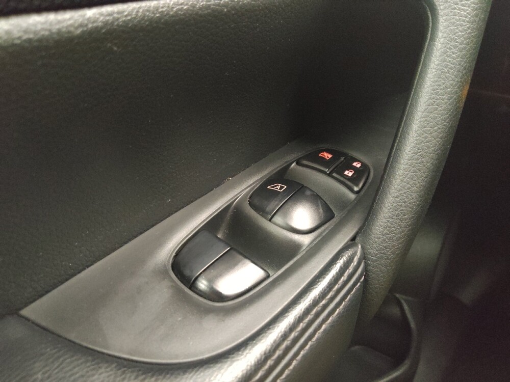 2015 Nissan Rogue in Midlothian, IL 60445 - 18138906 27