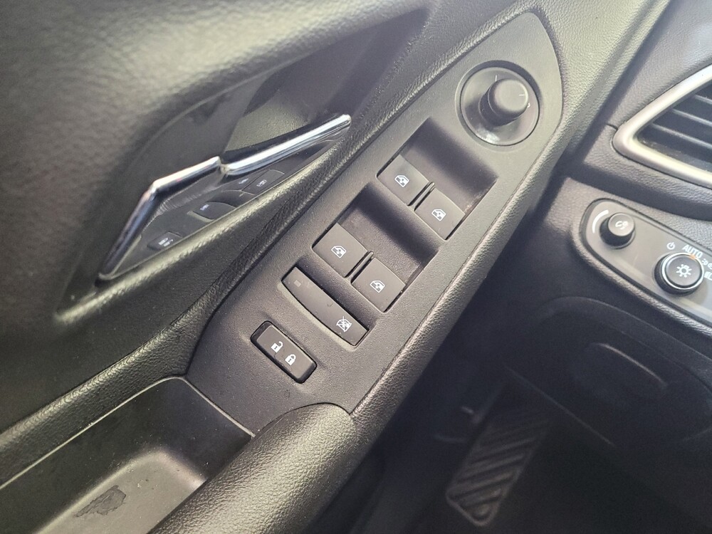 2019 Chevrolet Trax in Columbus, OH 43231 - 18138909 27