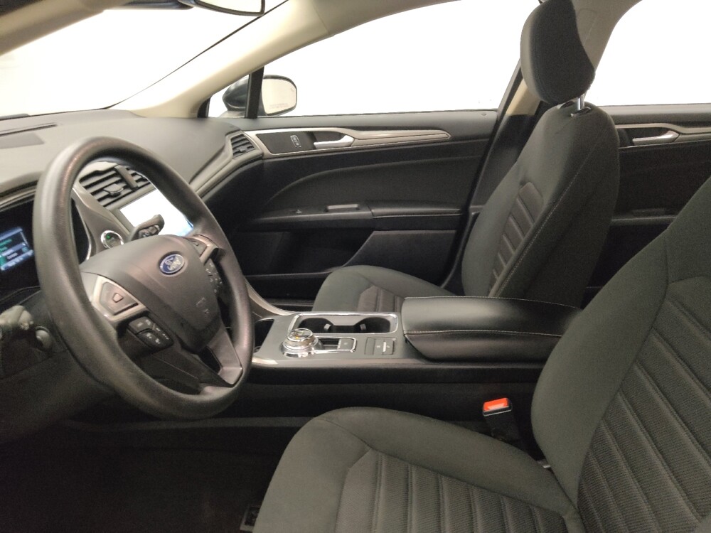 2020 Ford Fusion in Midlothian, IL 60445 - 18138910 17