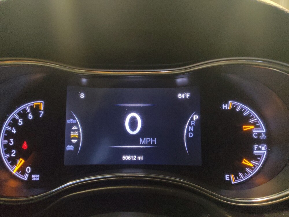 2019 Jeep Grand Cherokee in Phoenix, AZ 85015 - 18138915 23