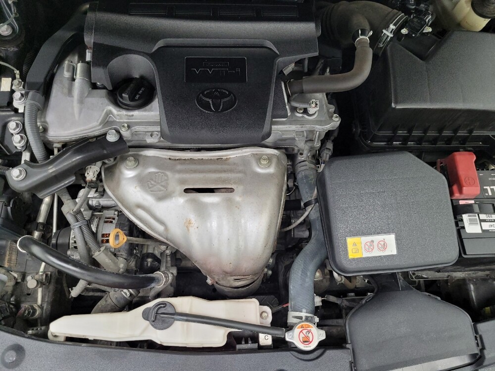 2017 Toyota Camry in Las Vegas, NV 89104 - 18138916 30