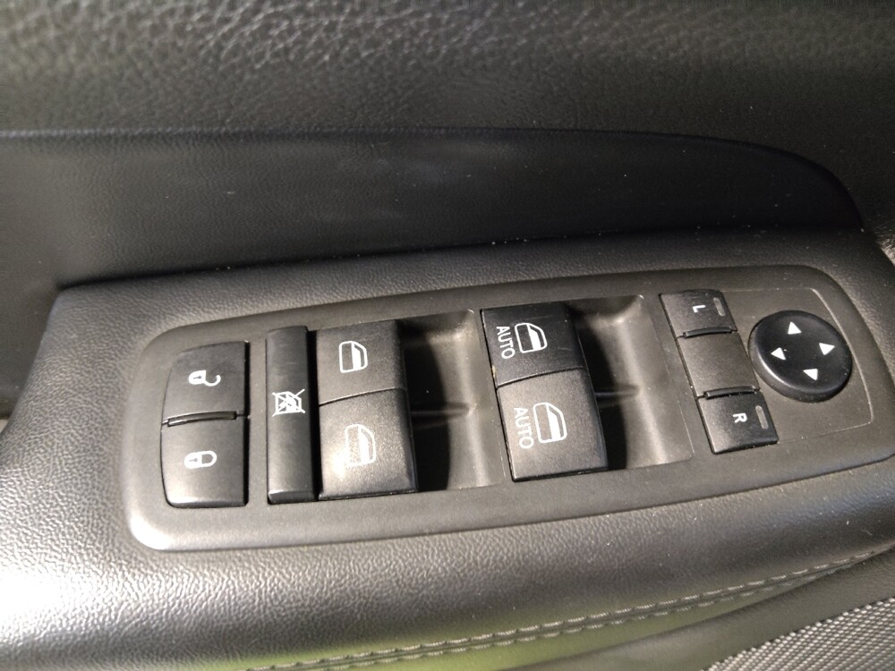 2019 Jeep Grand Cherokee in Bradenton, FL 34207 - 18138920 27