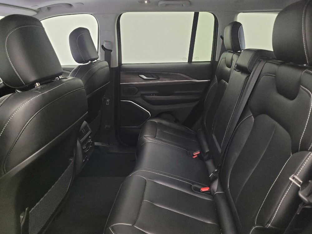 2023 Jeep Grand Cherokee in Lexington, KY 40509 - 18138925 18