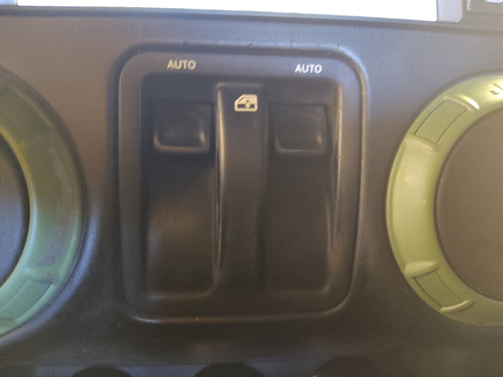2015 Jeep Wrangler in Lakeland, FL 33815 - 18138926 27