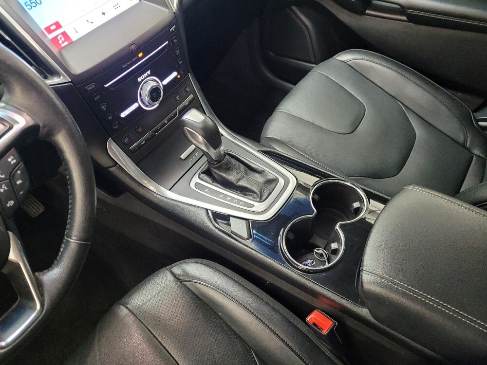 2017 Ford Edge in Pittsburgh, PA 15236 - 18138931 26