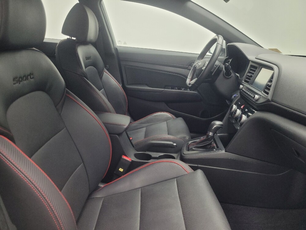 2019 Hyundai Elantra in Indianapolis, IN 46222 - 18138939 21