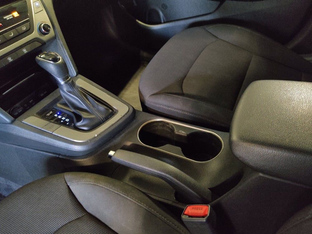2018 Hyundai Elantra in Pensacola, FL 32505 - 18138940 26