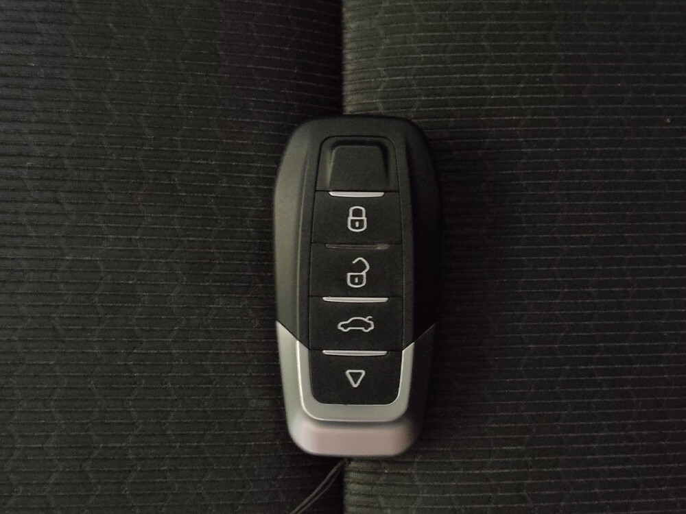 2018 Hyundai Elantra in Pensacola, FL 32505 - 18138940 32