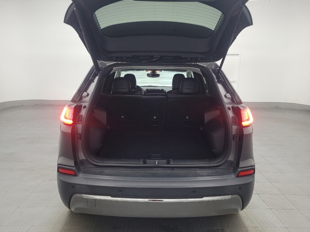 2019 Jeep Cherokee in Jacksonville, FL 32225 - 18138946 29
