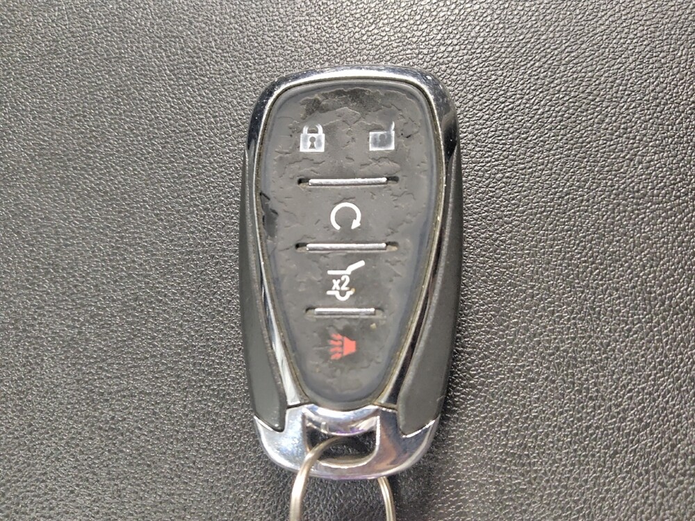 2018 Chevrolet Equinox in Birmingham, AL 35215 - 18138947 32