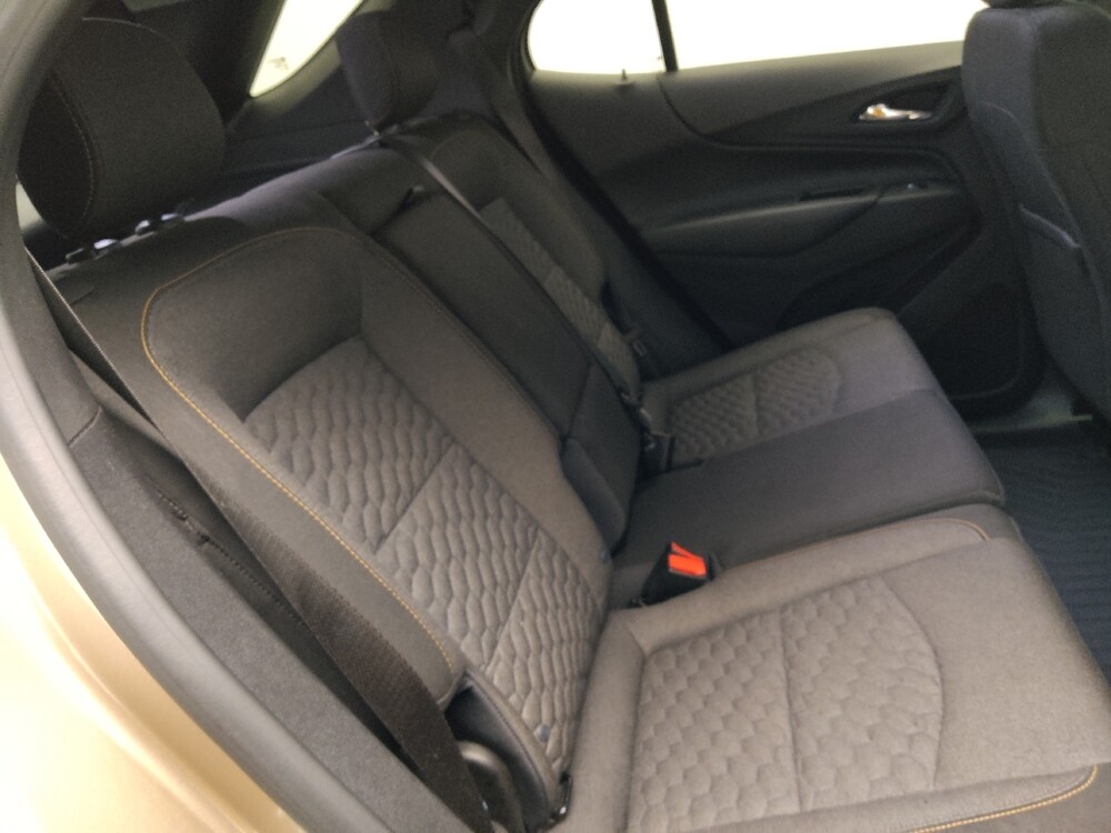 2018 Chevrolet Equinox in Birmingham, AL 35215 - 18138947 19