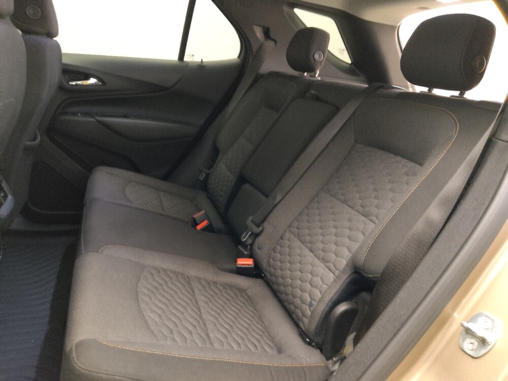 2018 Chevrolet Equinox in Birmingham, AL 35215 - 18138947 18