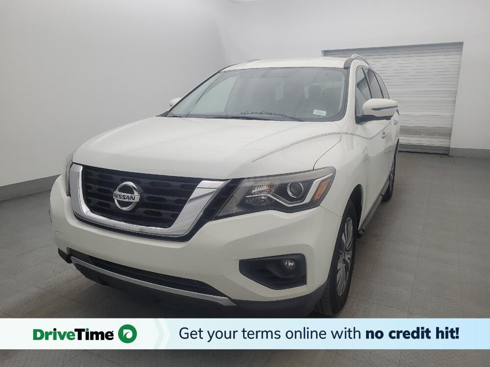 2018 Nissan Pathfinder in Clearwater, FL 33764 - 18138948