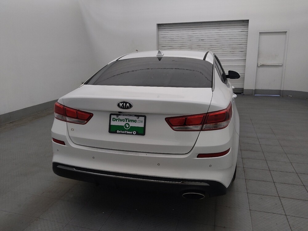 2020 Kia Optima in Bradenton, FL 34207 - 18138952 7
