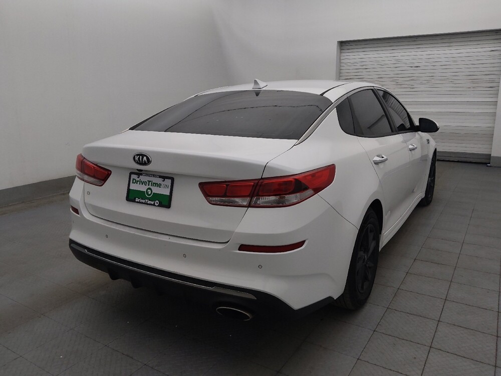 2020 Kia Optima in Bradenton, FL 34207 - 18138952 9