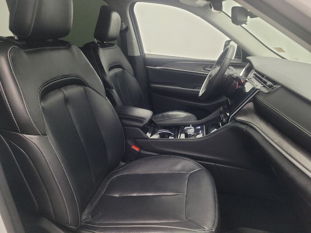 2023 Jeep Grand Cherokee in Duluth, GA 30096 - 18138955 21