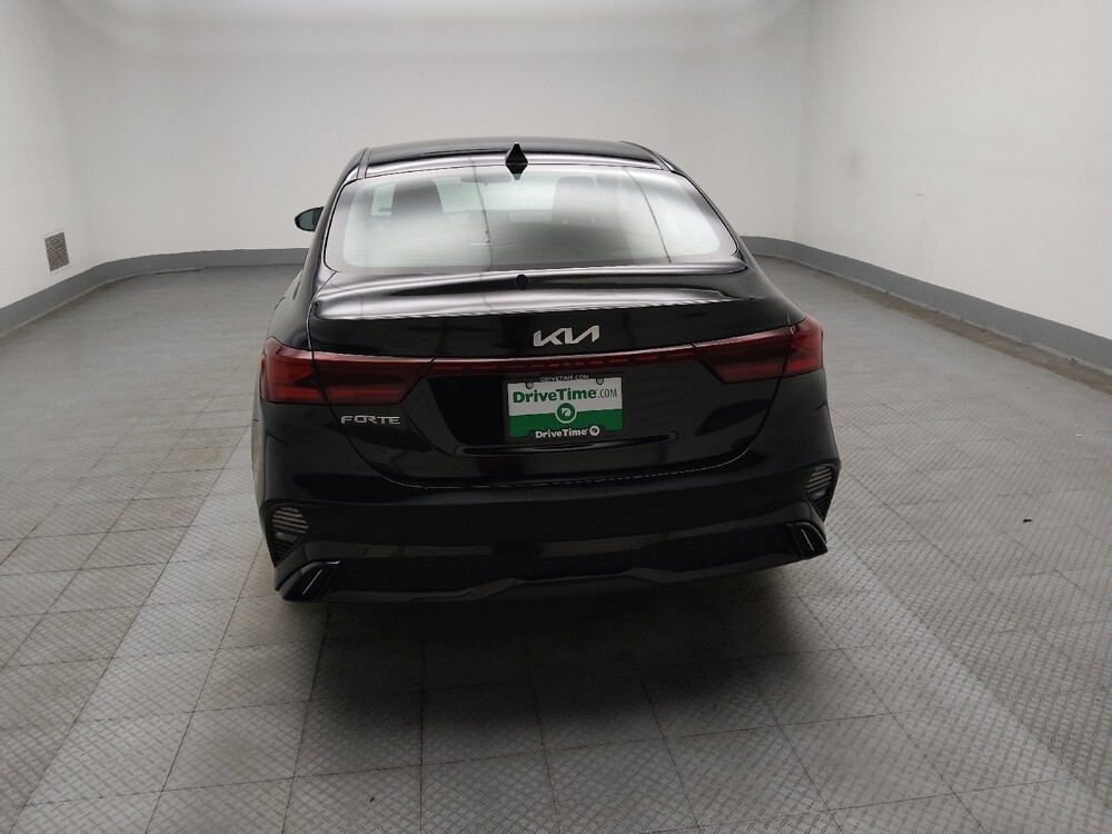 2023 Kia Forte in Lombard, IL 60148 - 18138958 6