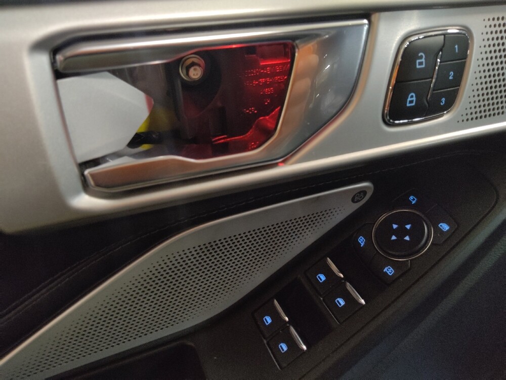 2020 Ford Explorer in Plano, TX 75074 - 18138959 27