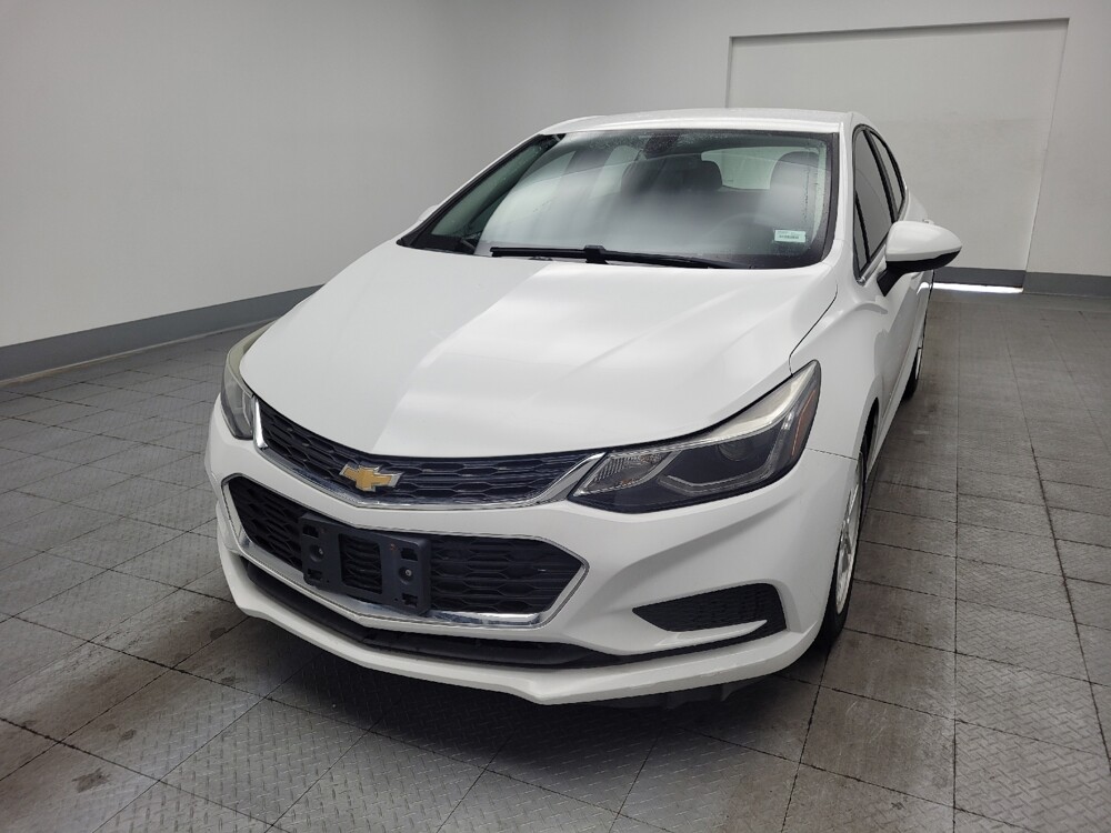 2018 Chevrolet Cruze in Memphis, TN 38115 - 18138964 15