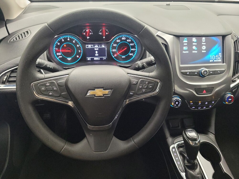 2018 Chevrolet Cruze in Memphis, TN 38115 - 18138964 22