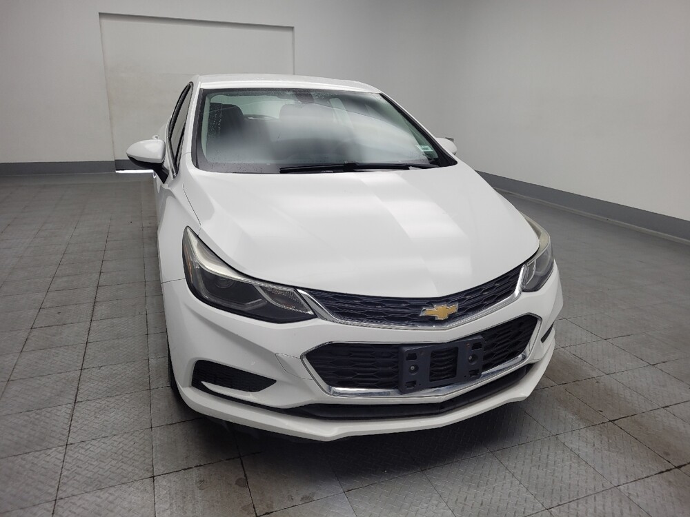 2018 Chevrolet Cruze in Memphis, TN 38115 - 18138964 14