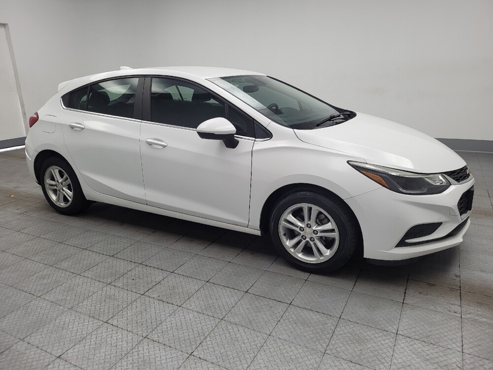 2018 Chevrolet Cruze in Memphis, TN 38115 - 18138964 11