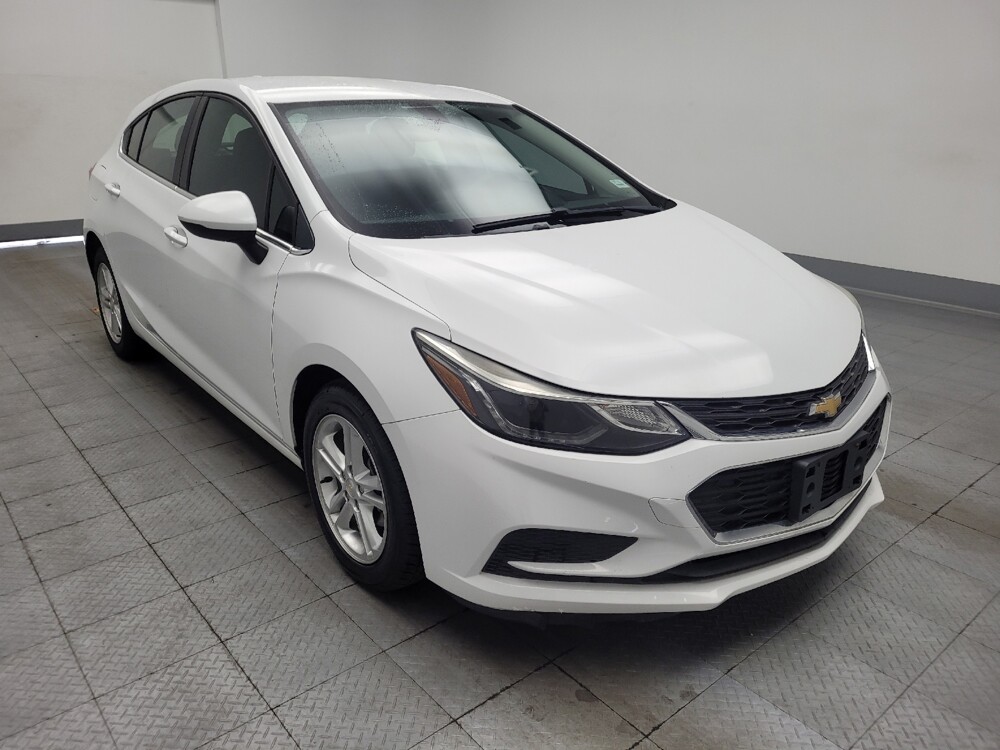 2018 Chevrolet Cruze in Memphis, TN 38115 - 18138964 13