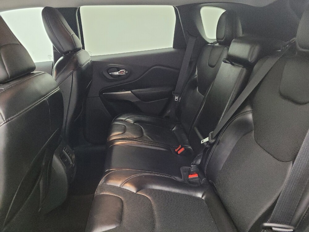 2020 Jeep Cherokee in Memphis, TN 38128 - 18138965 18