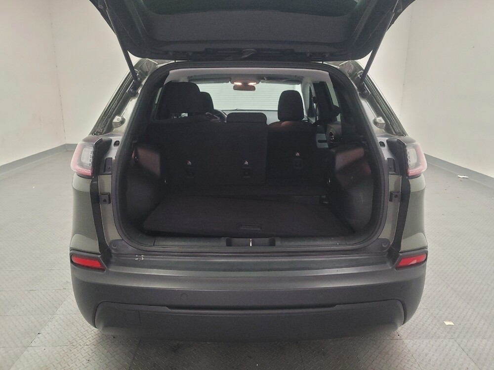 2020 Jeep Cherokee in Downey, CA 90241 - 18138973 29