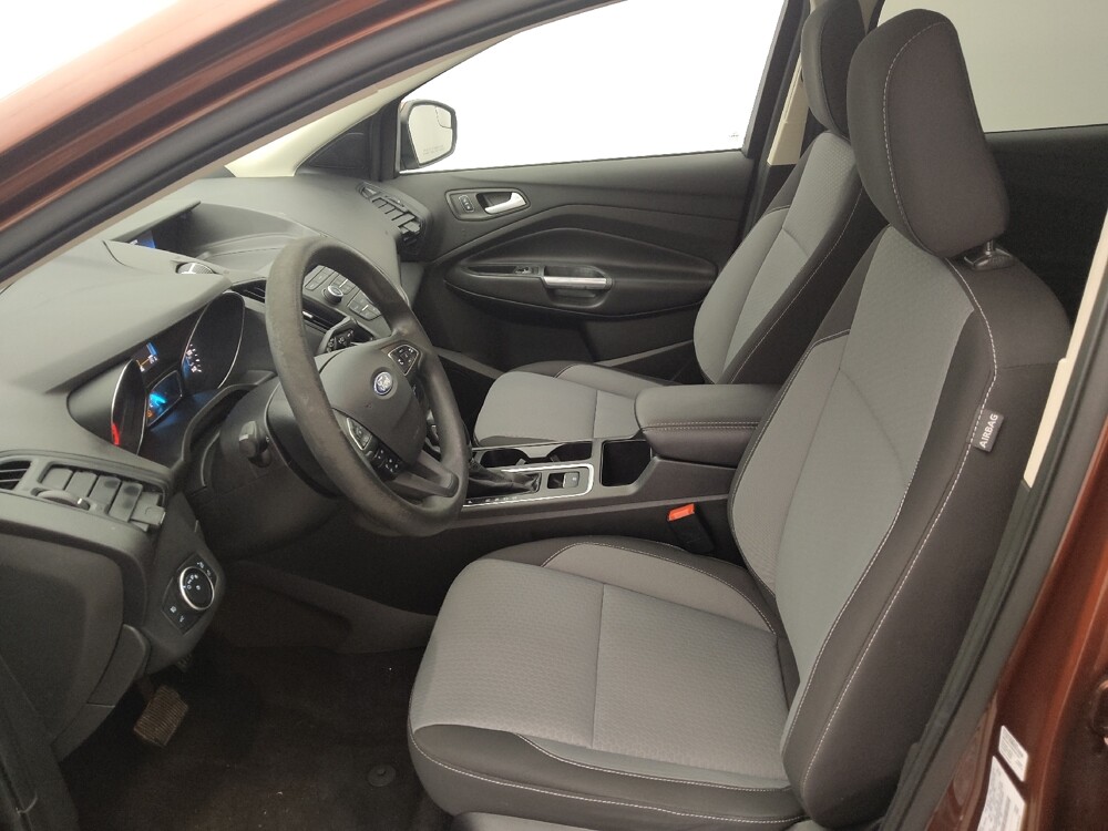 2018 Ford Escape in Houston, TX 77074 - 18138982 17