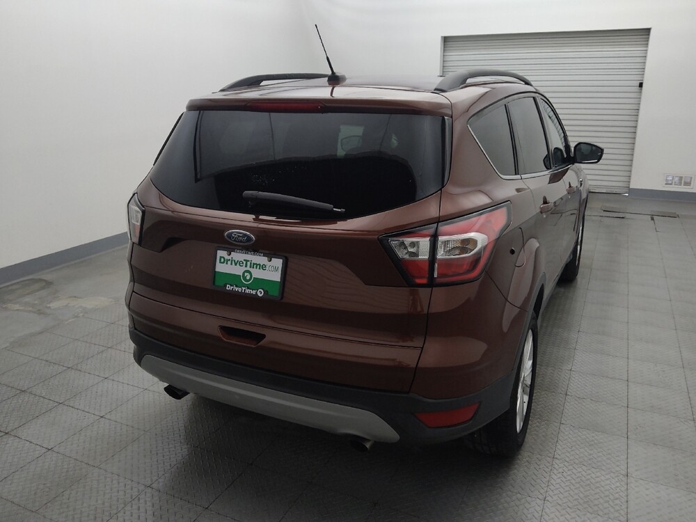 2018 Ford Escape in Houston, TX 77074 - 18138982 7