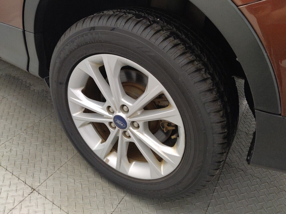 2018 Ford Escape in Houston, TX 77074 - 18138982 31