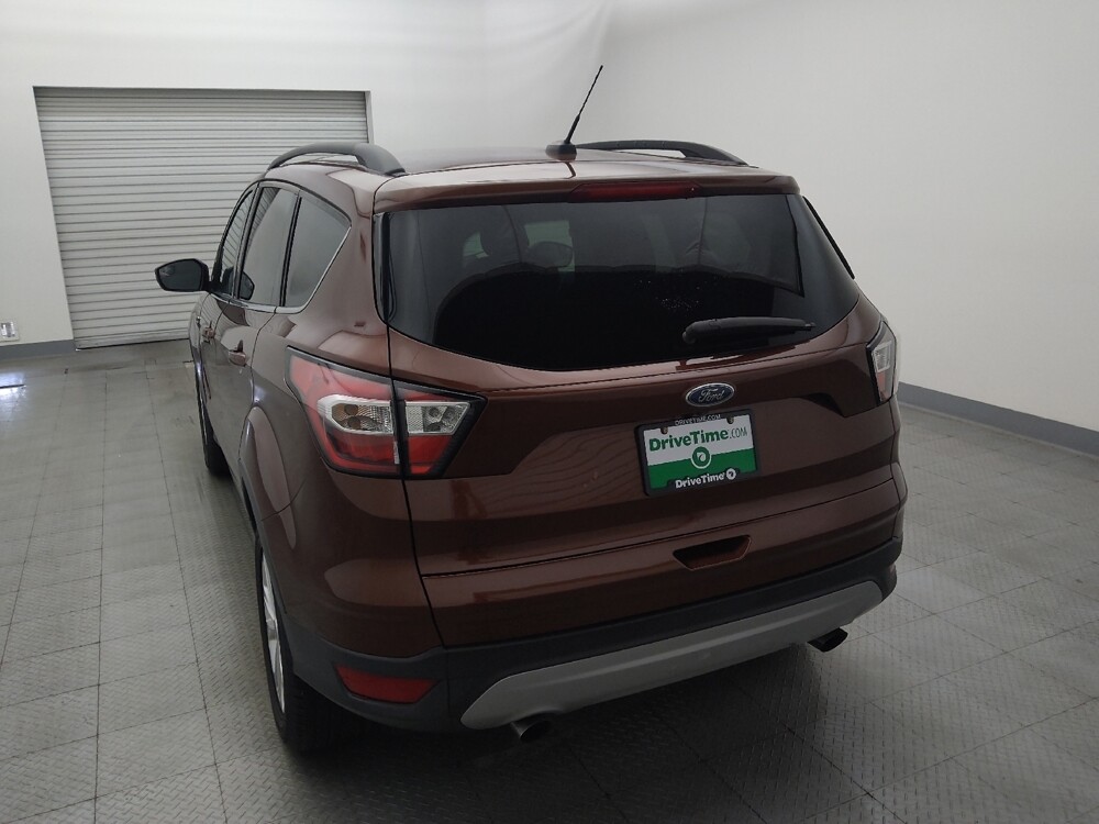 2018 Ford Escape in Houston, TX 77074 - 18138982 6