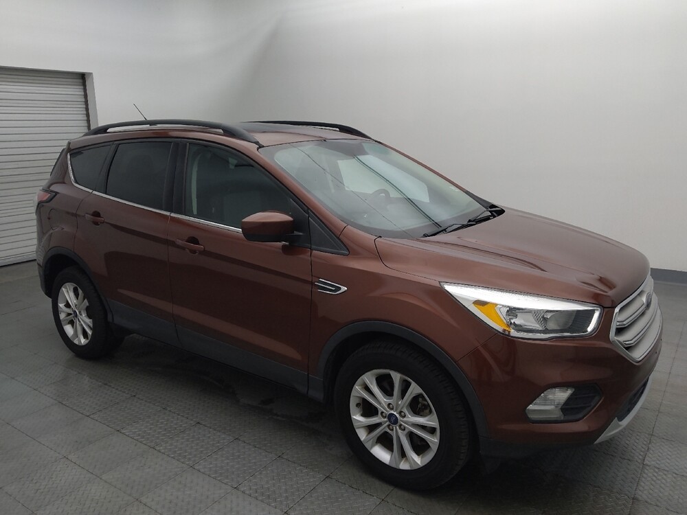2018 Ford Escape in Houston, TX 77074 - 18138982 11