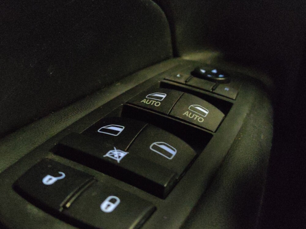 2019 Jeep Grand Cherokee in Mesa, AZ 85210 - 18138987 27