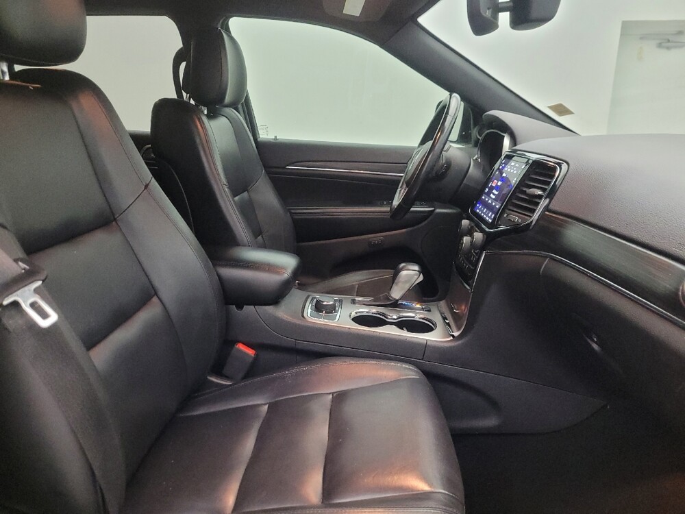2019 Jeep Grand Cherokee in Mesa, AZ 85210 - 18138987 21