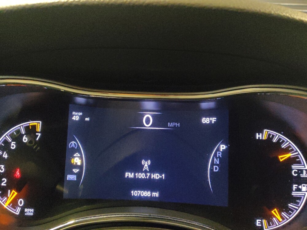 2019 Jeep Grand Cherokee in Mesa, AZ 85210 - 18138987 23
