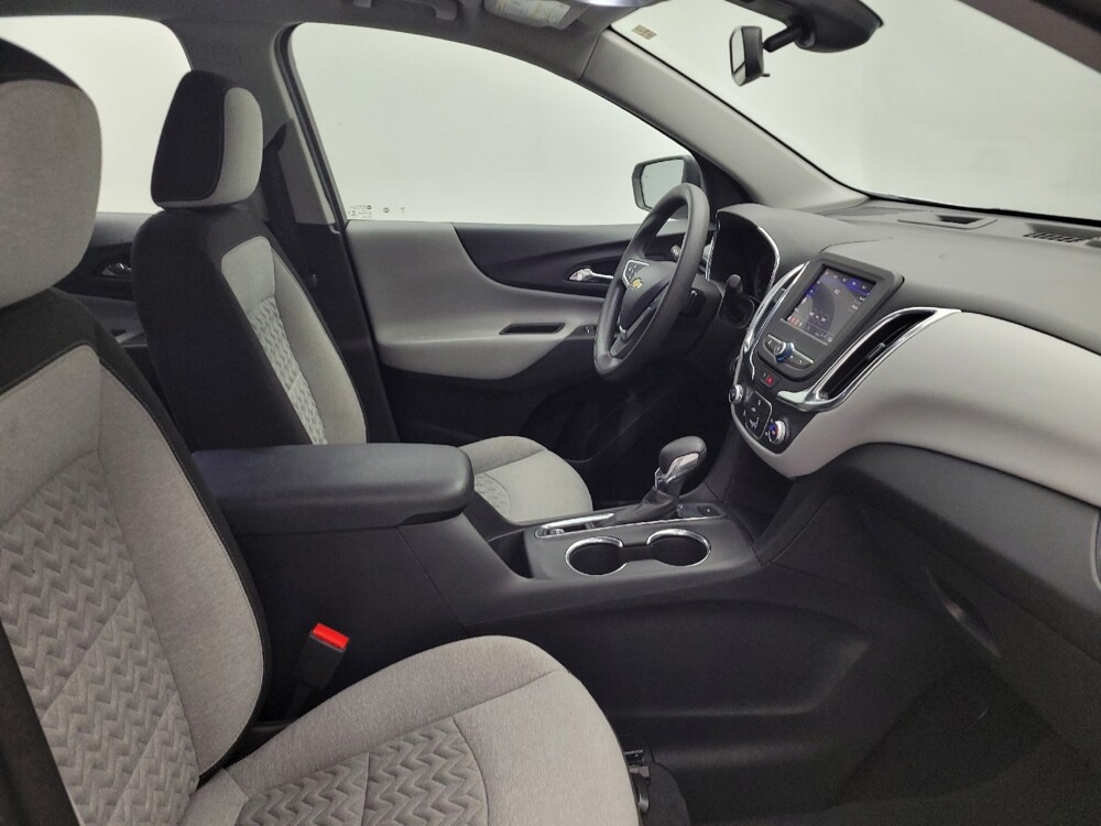 2022 Chevrolet Equinox in Fairfield, OH 45014 - 18138993 21