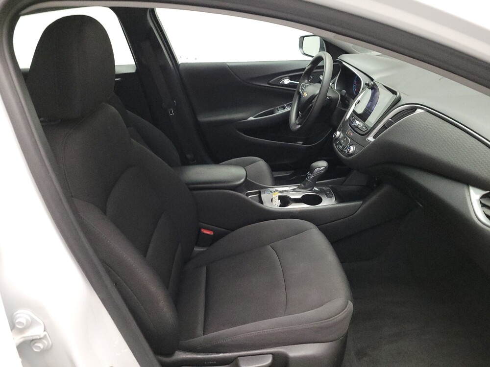 2023 Chevrolet Malibu in El Cajon, CA 92020 - 18139000 21