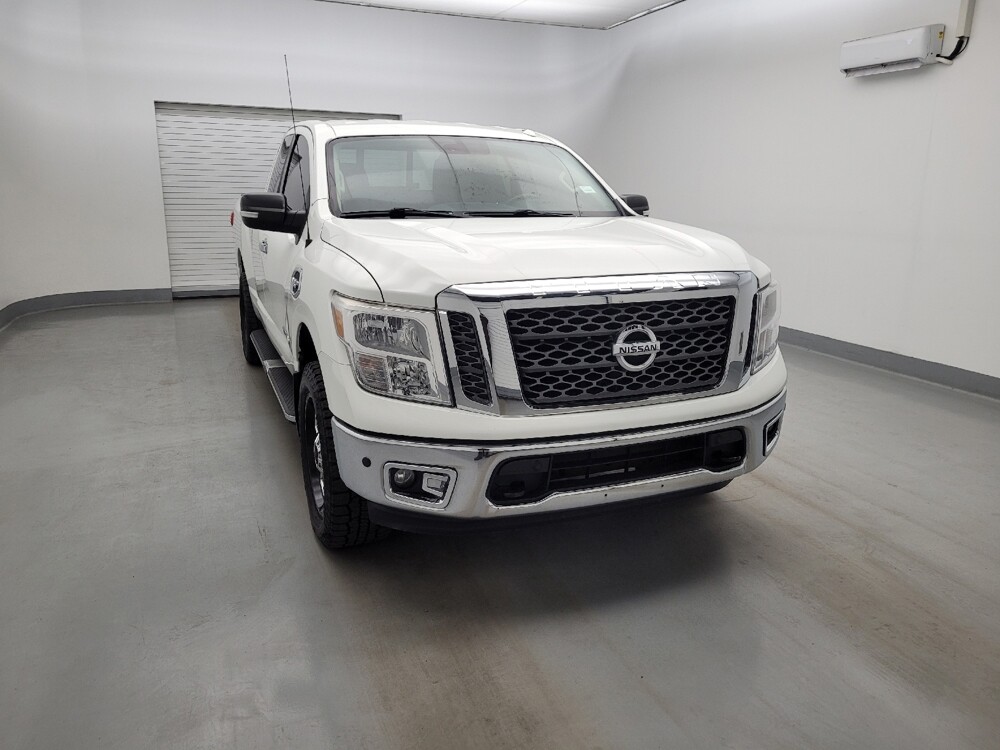 2017 Nissan Titan in Fairfield, OH 45014 - 18139002 14