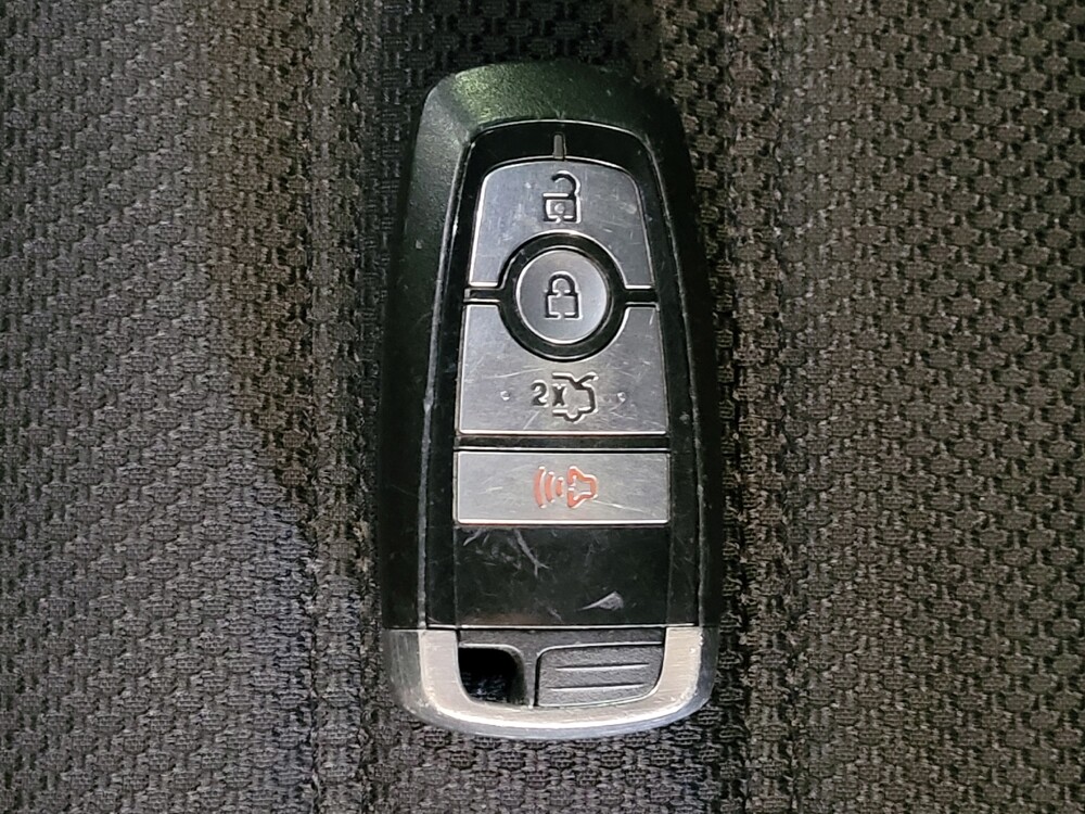 2020 Ford Fusion in Jacksonville, FL 32225 - 18139004 32