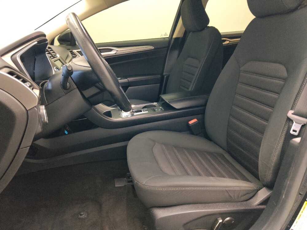 2020 Ford Fusion in Jacksonville, FL 32225 - 18139004 17