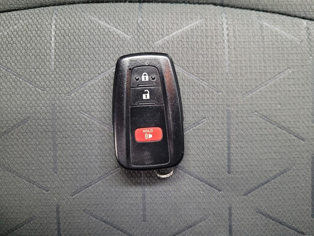 2020 Toyota RAV4 in Las Vegas, NV 89102 - 18139007 32
