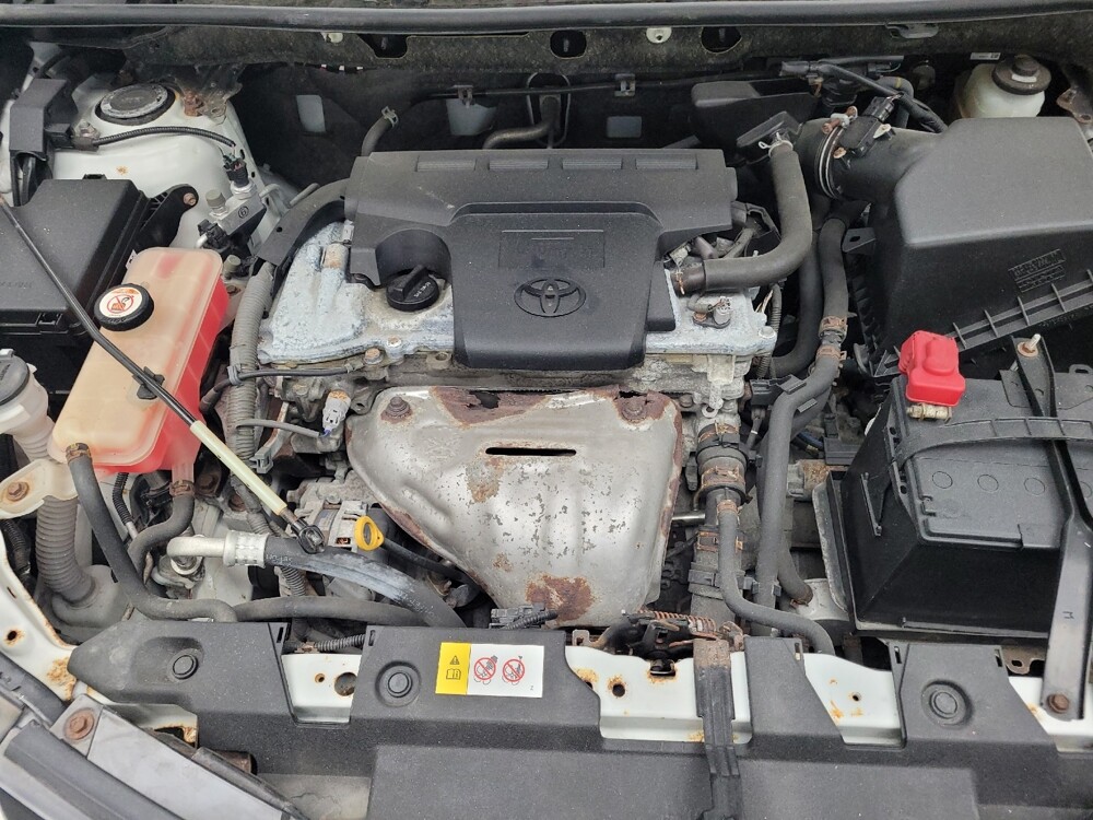 2018 Toyota RAV4 in Madison, TN 37115 - 18139010 30