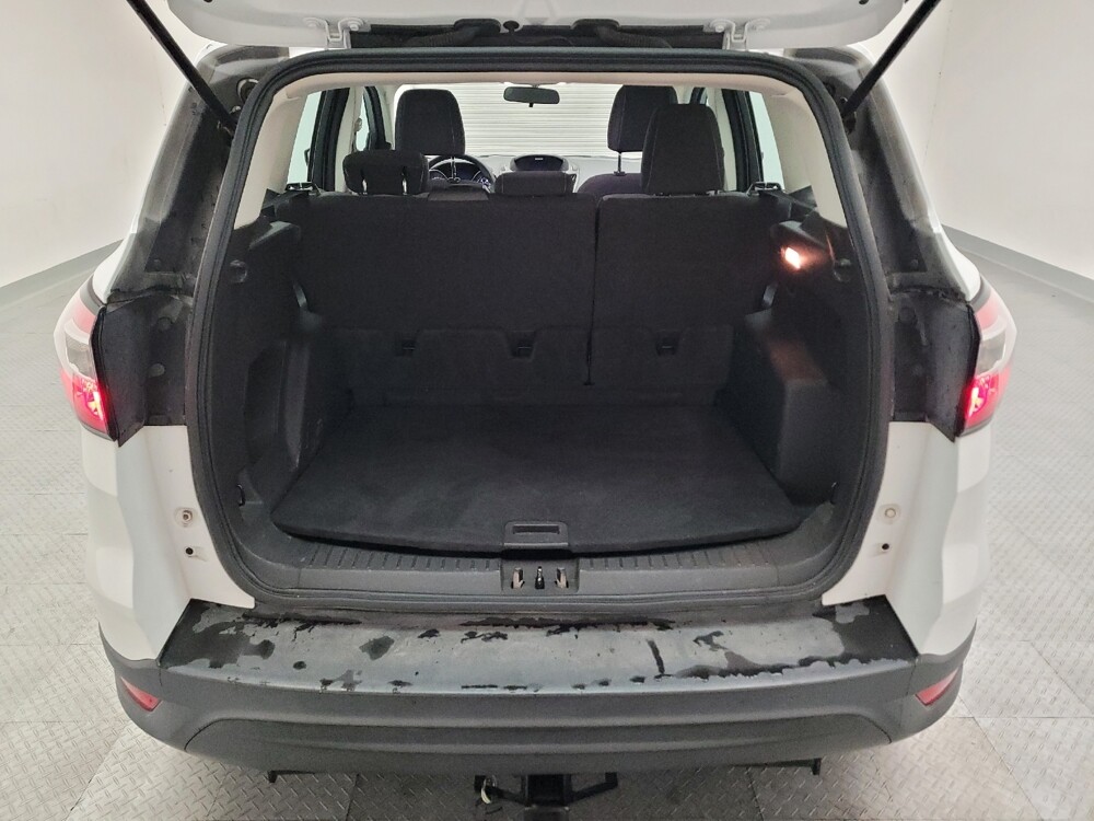 2017 Ford Escape in Fresno, CA 93726 - 18139013 29