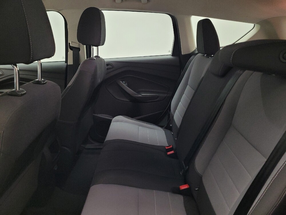 2017 Ford Escape in Fresno, CA 93726 - 18139013 18
